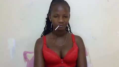 Snapshot of realqueen_ chatting on 03-07-25, 05:06 queen online show from 03-07-25, 05:06