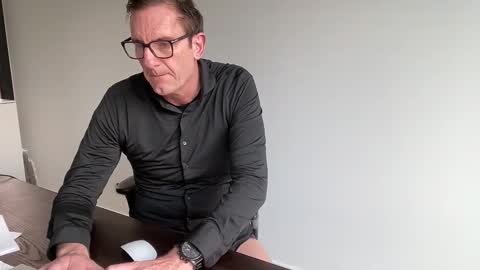 Snapshot of realstuff_ chatting on 02-16-26, 03:30 realstuff_ online show from 02-16-26, 03:30