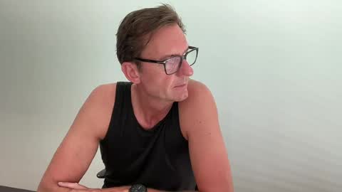 realstuff_ online show from 08-03-26, 11:26