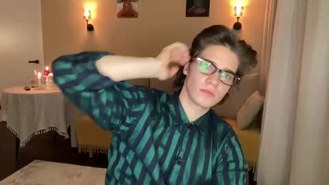 AliceEve online show from 01-11-25, 06:44