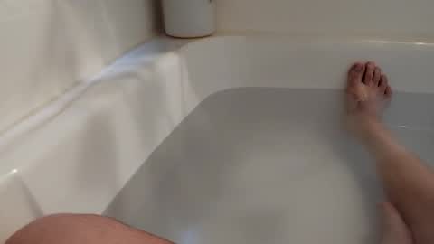 realwomenplease online show from 10-20-25, 05:24