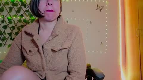 Snapshot of rebbeca09 chatting on 10-29-25, 10:06 Rebbeca online show from 10-29-25, 10:06