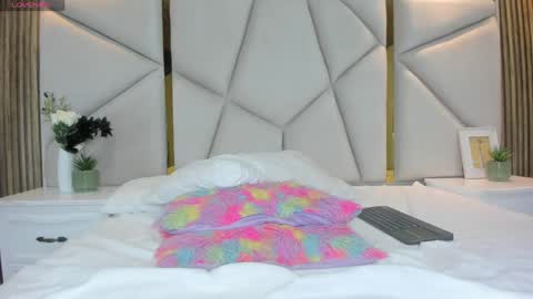 Snapshot of rebeca_brown_ chatting on 04-23-26, 12:29 Rebeca online show from 04-23-26, 12:29