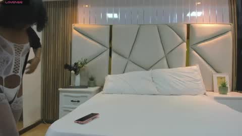 Snapshot of rebeca_brown_ chatting on 04-30-26, 11:27 Rebeca online show from 04-30-26, 11:27