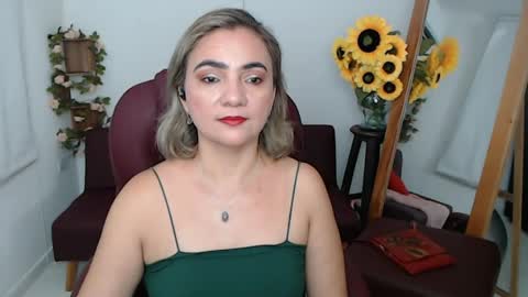 REBECA online show from 06-01-26, 01:46