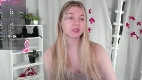 rebecca_____ online show from 02-25-25, 09:35