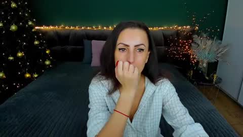 rebecca_diamonds online show from 01-21-25, 06:22