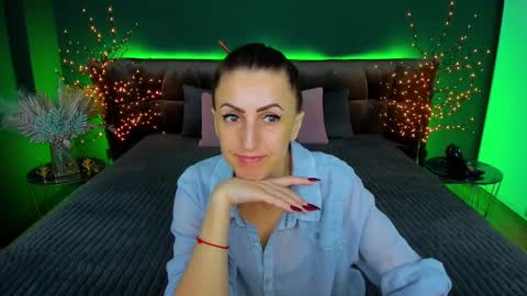 rebecca_diamonds online show from 01-30-25, 06:24