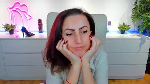 rebecca_diamonds online show from 02-03-25, 06:34