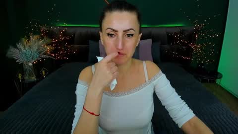 rebecca_diamonds online show from 02-27-25, 07:23