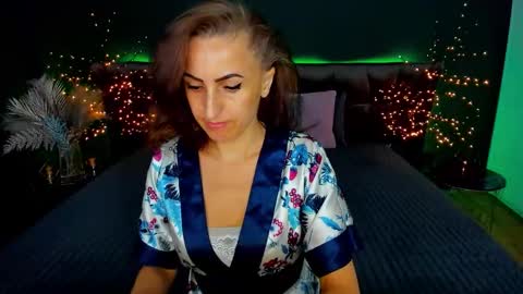 rebecca_diamonds online show from 09-17-25, 05:42