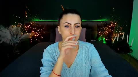 Snapshot of rebecca_diamonds chatting on 03-01-26, 06:26 rebecca_diamonds online show from 03-01-26, 06:26