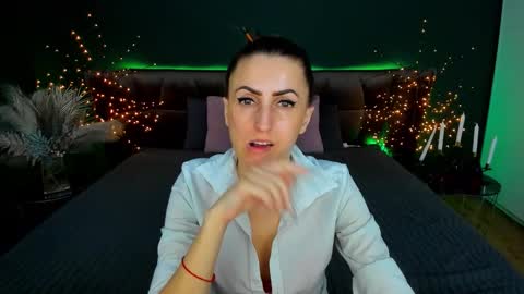 Snapshot of rebecca_diamonds chatting on 03-05-26, 07:48 rebecca_diamonds online show from 03-05-26, 07:48