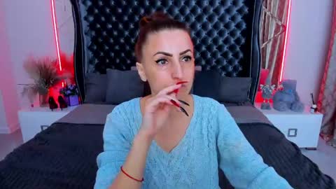 Snapshot of rebecca_diamonds chatting on 04-19-26, 05:40 rebecca_diamonds online show from 04-19-26, 05:40