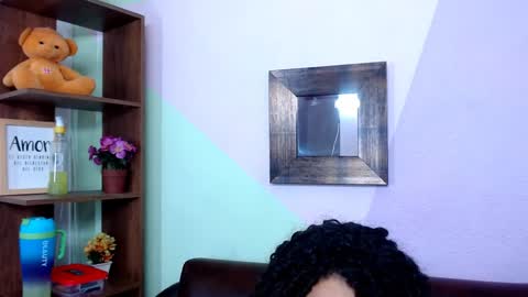 Snapshot of rebecca_mils chatting on 01-26-25, 07:09 R E B E C A online show from 01-26-25, 07:09