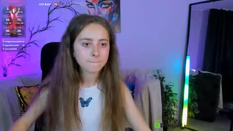 rebecca_smile_ online show from 09-29-25, 07:46