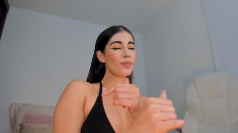 Snapshot of rebeccabaxter chatting on 12-05-24, 04:20 Rebecca online show from 12-05-24, 04:20