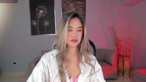 Rebe online show from 01-15-25, 03:11