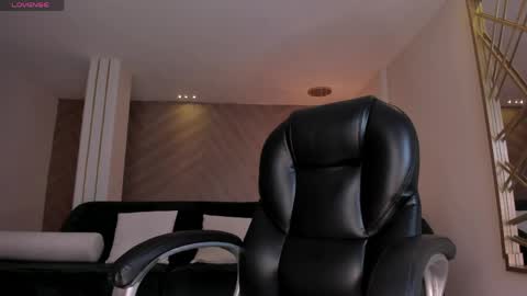 Rebe online show from 04-30-26, 08:57