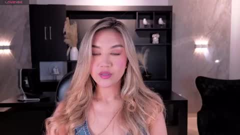 Rebe online show from 06-14-26, 06:21