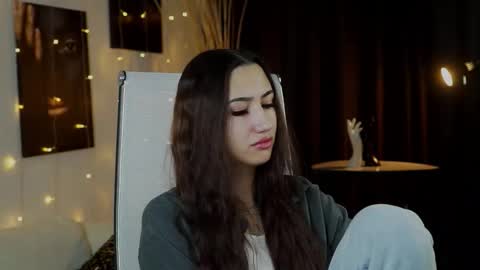 rebeckathornton online show from 01-19-26, 03:27