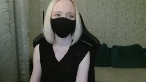 RebesaOlset online show from 01-26-25, 03:03