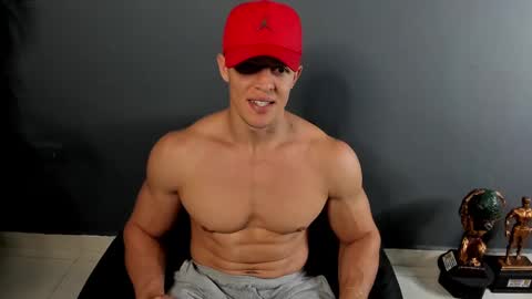 Snapshot of recce_taylor4 chatting on 03-12-25, 12:42 twitter REECET26 instagram RECCETAYLOR online show from 03-12-25, 12:42