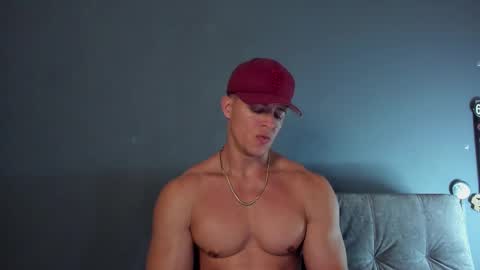 Snapshot of recce_taylor4 chatting on 09-17-25, 12:23 twitter REECET26 instagram RECCETAYLOR online show from 09-17-25, 12:23