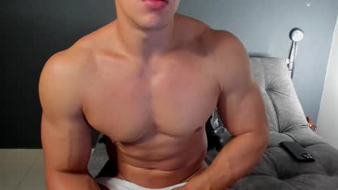 Snapshot of recce_taylor4 chatting on 10-08-25, 12:41 twitter REECET26 instagram RECCETAYLOR online show from 10-08-25, 12:41