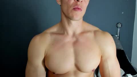 Snapshot of recce_taylor4 chatting on 11-02-25, 12:46 twitter REECET26 instagram RECCETAYLOR online show from 11-02-25, 12:46