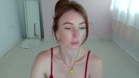 Snapshot of red_firesquirt chatting on 06-17-26, 02:18 Red - online show from 06-17-26, 02:18