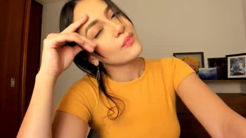 red_flower203 online show from 12-15-24, 04:07