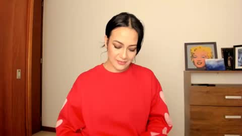 red_flower203 online show from 12-22-24, 02:06