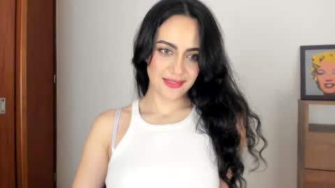 red_flower203 online show from 09-30-25, 10:48