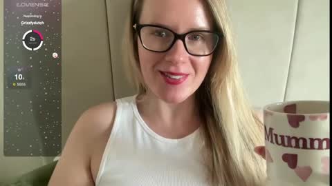 Rosie online show from 02-06-25, 09:32
