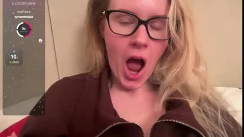 Rosie online show from 02-10-25, 07:07