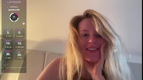 Rosie online show from 02-12-25, 04:00