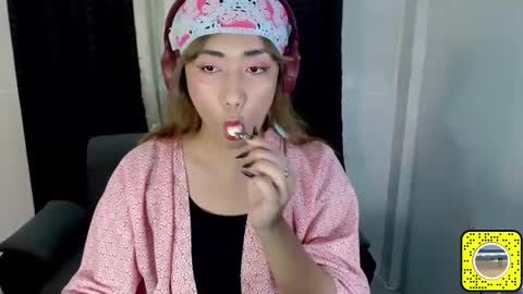 red_kitsune69 online show from 03-10-25, 06:27