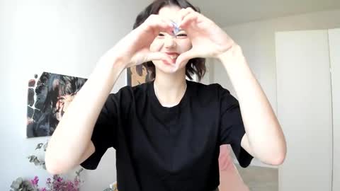 Snapshot of red_mok chatting on 10-02-25, 12:50 Neta online show from 10-02-25, 12:50