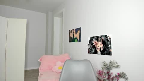 Snapshot of red_mok chatting on 11-05-25, 02:00 Neta online show from 11-05-25, 02:00