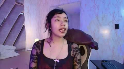 red_pandaa online show from 05-10-26, 03:44