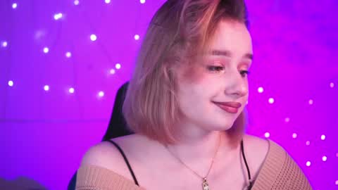 QUEEN OF EVIL online show from 12-10-24, 05:33