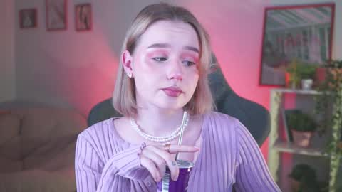 QUEEN OF EVIL online show from 12-11-24, 05:26