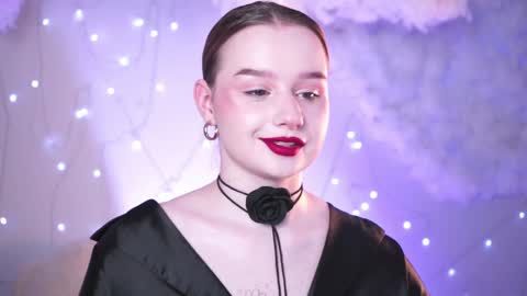 QUEEN OF EVIL online show from 12-19-24, 06:56