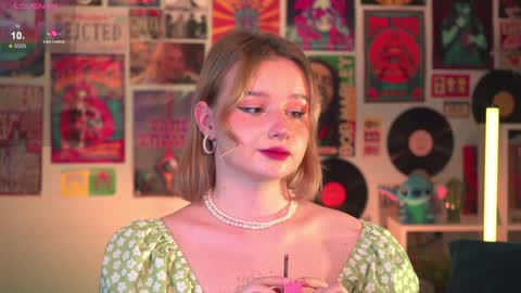 QUEEN OF EVIL online show from 12-29-24, 03:00