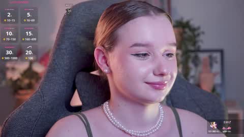 QUEEN OF EVIL online show from 12-29-24, 11:29