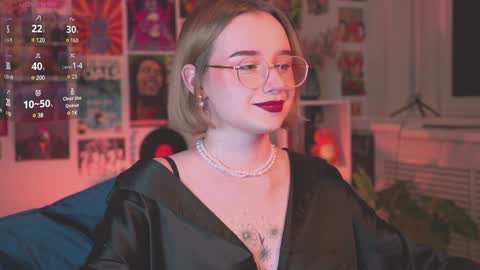 QUEEN OF EVIL online show from 01-19-25, 10:17