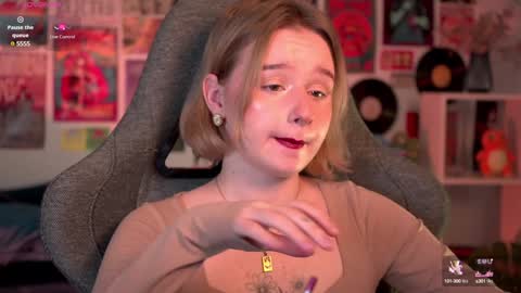 QUEEN OF EVIL online show from 01-31-25, 09:05