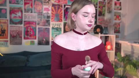 QUEEN OF EVIL online show from 02-13-25, 05:22