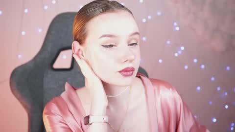 QUEEN OF EVIL online show from 02-26-25, 02:15